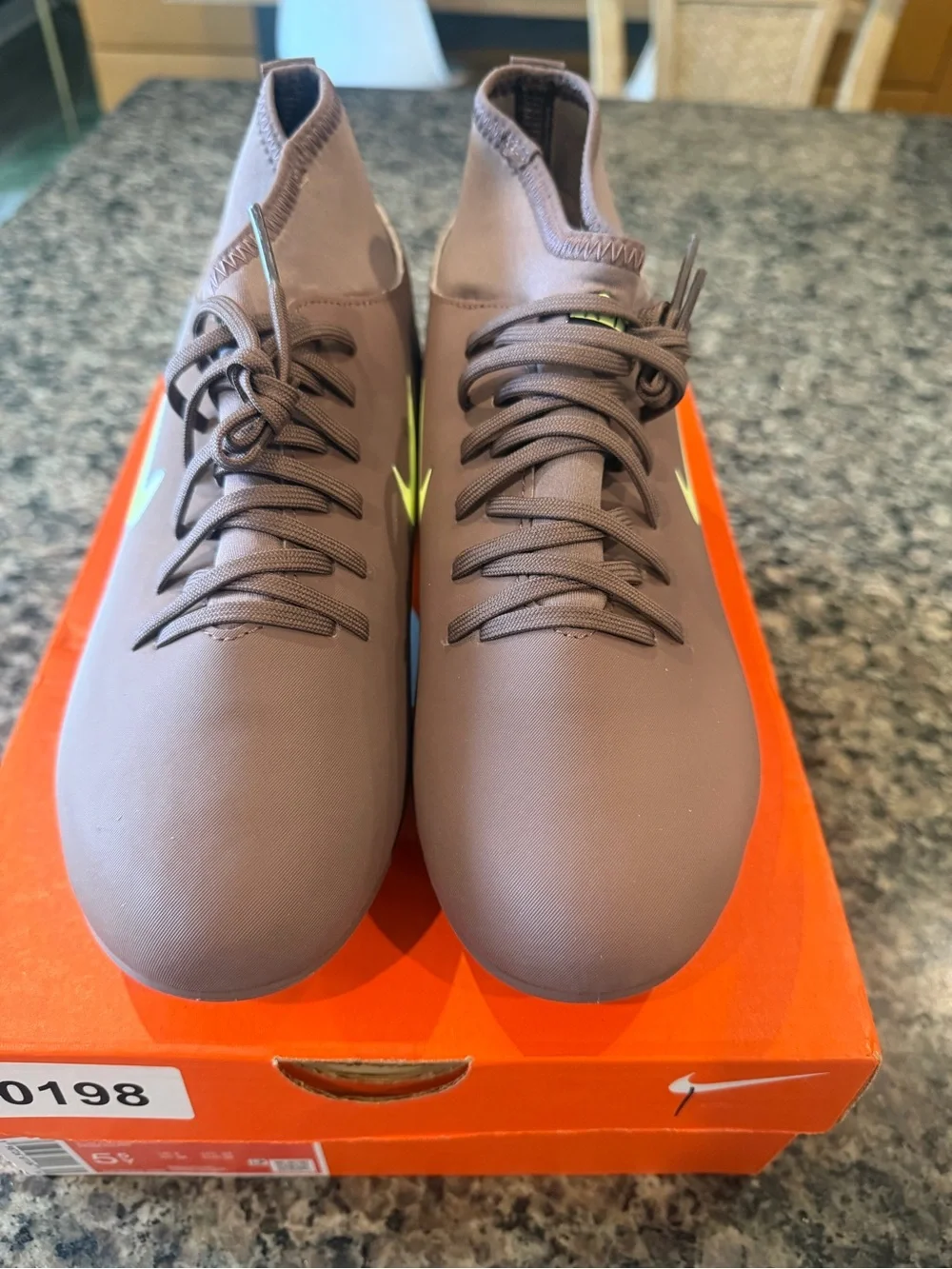 Nike Kylian Mbappé Youth Superfly Jr. Club 10 FG/MG Soccer Cleats
